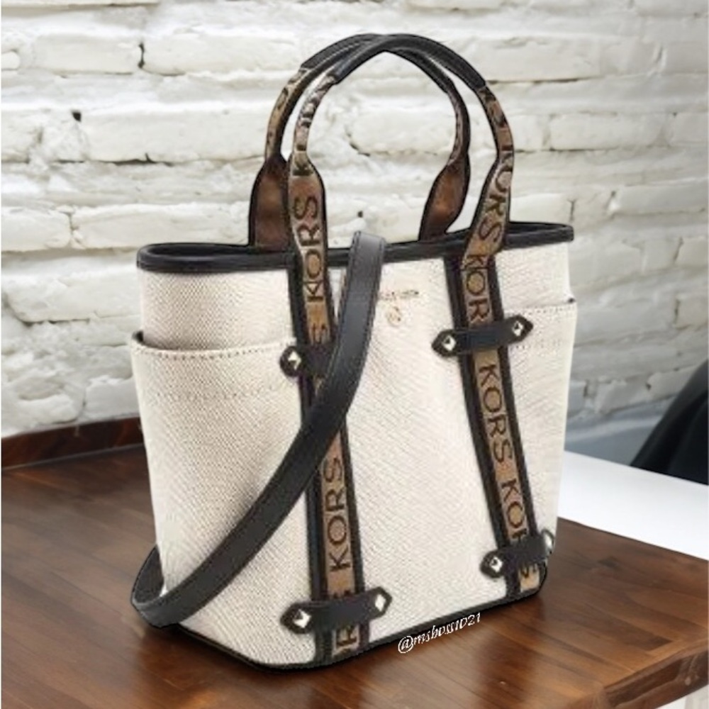 Michael Kors Maeve Medium Convertible Tote in Natural/Black NWT - Picture 4 of 14